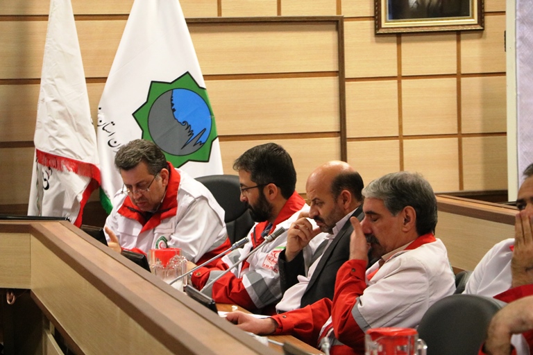http://www.yazdfarda.com/media/news_gal/IMG_4045.JPG