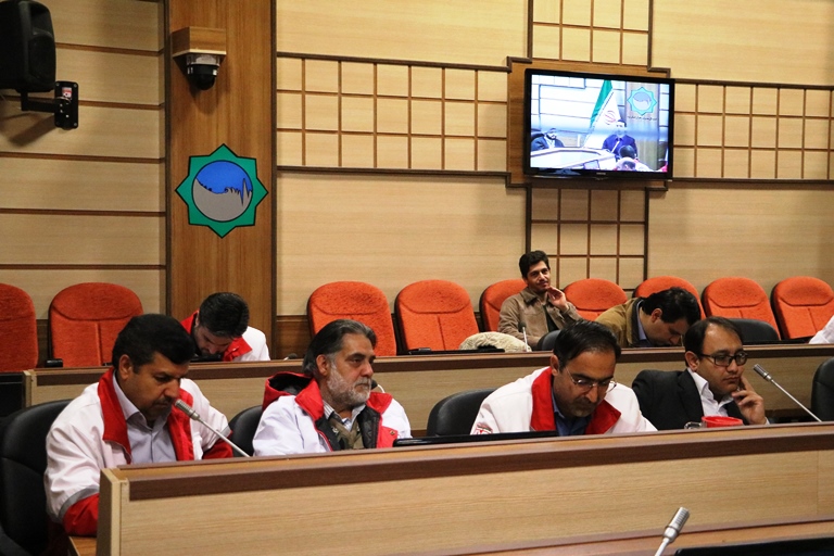 http://www.yazdfarda.com/media/news_gal/IMG_4094.JPG