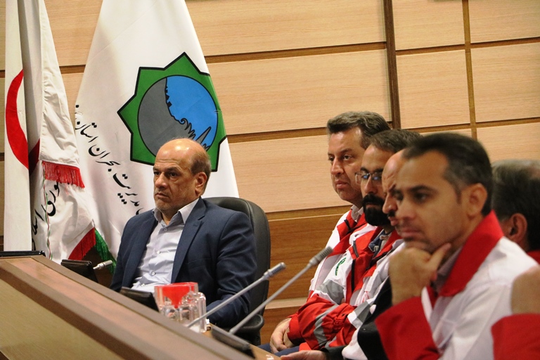 http://www.yazdfarda.com/media/news_gal/IMG_4130.JPG