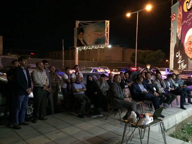 یزدفردا - محمد حسین تقوایی زحمتکش - گزارش تصویری گشایش ستاد انتخاباتی روحانی جوانان حزب اتحاد ملت منطقه یزد یزدفردا - محمد حسین تقوایی زحمتکش - گزارش تصویری گشایش ستاد انتخاباتی روحانی جوانان حزب اتحاد ملت منطقه یزد