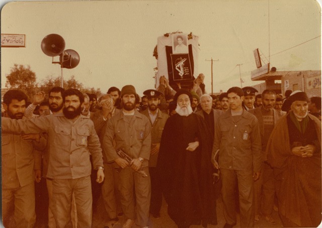 http://www.yazdfarda.com/media/news_gal/file_53376.jpeg