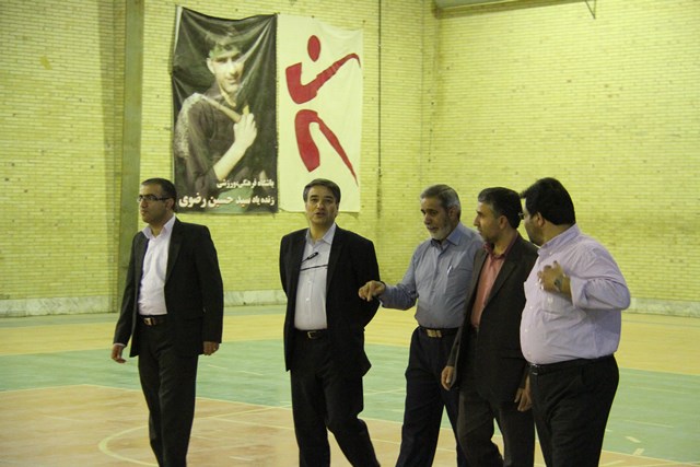 http://www.yazdfarda.com/media/news_gal/file_56950.jpeg