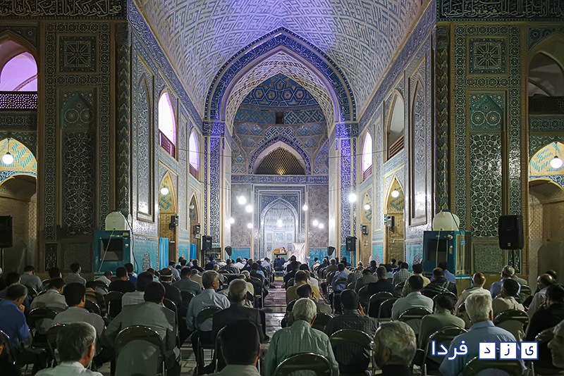 مراسم روضه خوانی به مناسبت شهادت جانباز سرافراز "حاج علی اکبر عربی" در مسجد جامع کبیر یزد