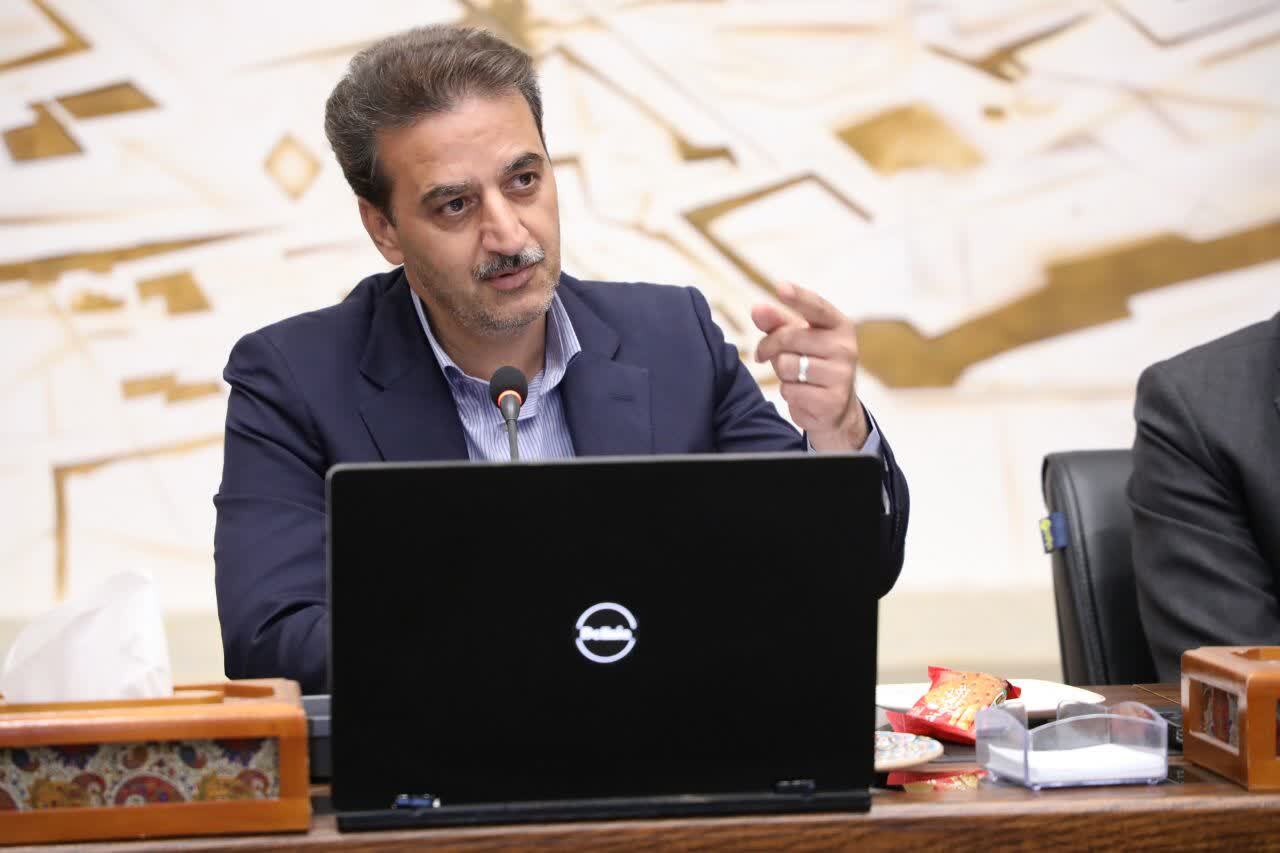 آزادراه نطنز ـ یزد ـ سیرجان نهایی شد آزادراه نطنز ـ یزد ـ سیرجان نهایی شد