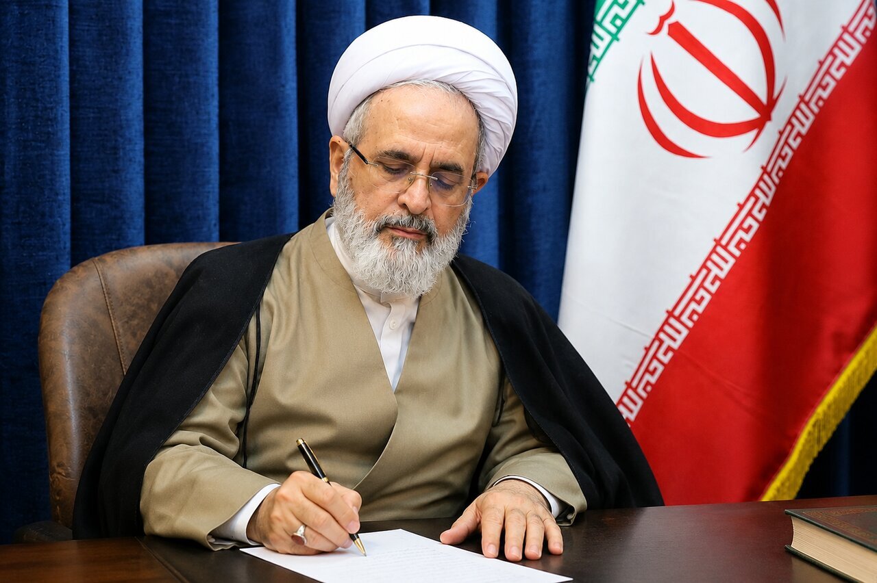 مسیر انتقامخواهی خون پاک شهیدان با عزمی راسختر دنبال خواهد شد مسیر انتقامخواهی خون پاک شهیدان با عزمی راسختر دنبال خواهد شد