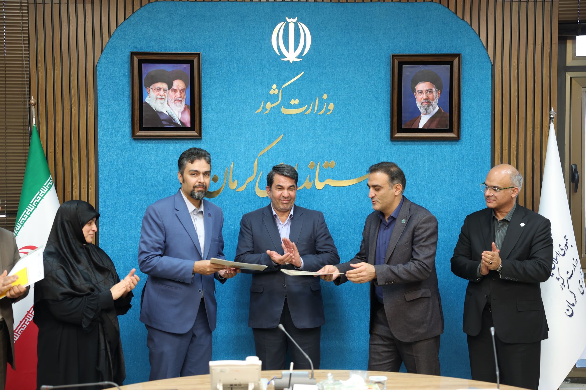 تأکید استاندار کرمان بر گسترش همکاری‌های یزد و کرمان در حوزه اقتصاد دانش‌بنیان
