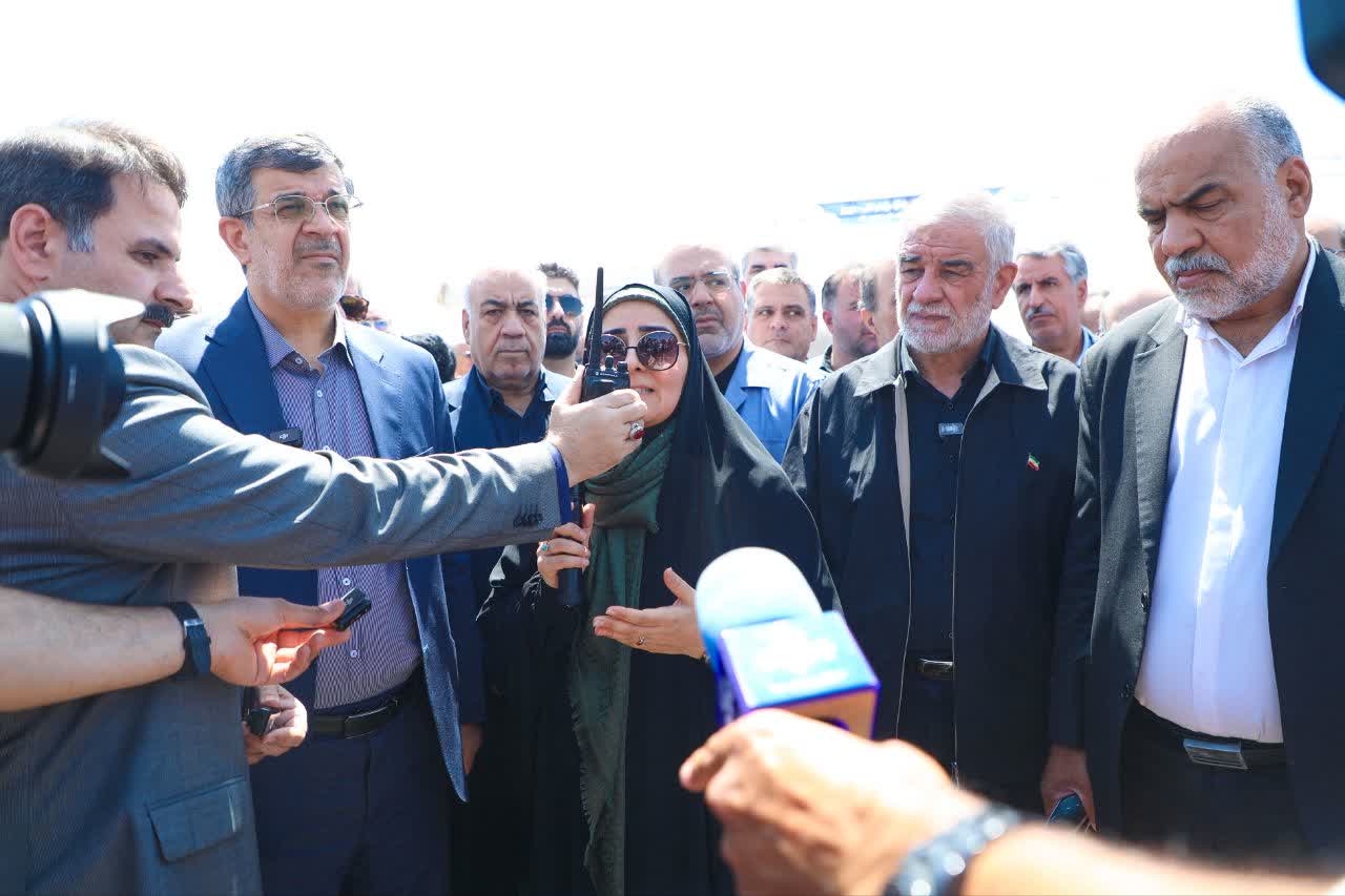آغاز عملیات اجرایی نخستین آزادراه استان یزد با حضور وزیر راه و شهرسازی آغاز عملیات اجرایی نخستین آزادراه استان یزد با حضور وزیر راه و شهرسازی
