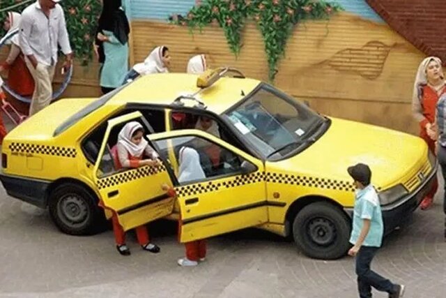 مرحله ثبت درخواست‌ سرویس مدارس رایگان است
