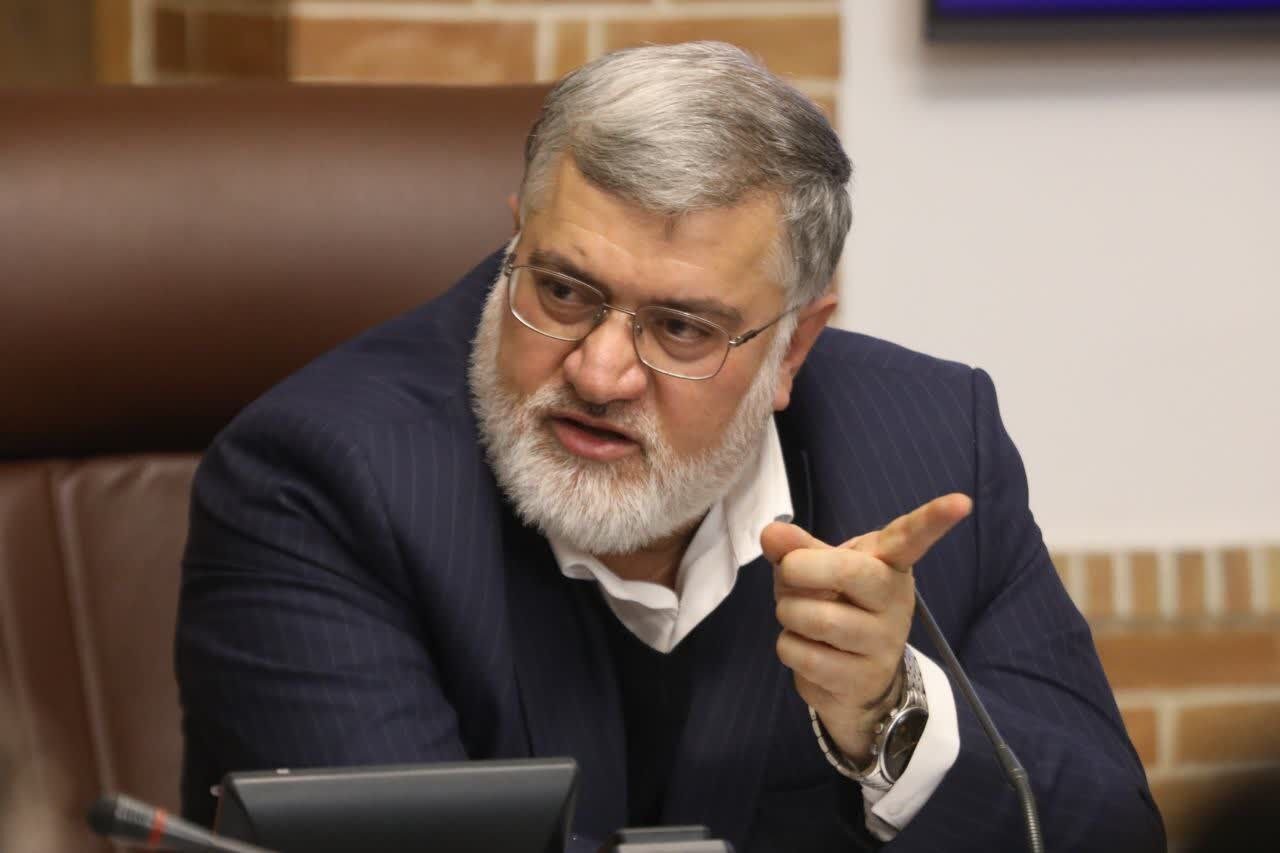 باید یک جای کار بلنگد تا چشم نخوریم