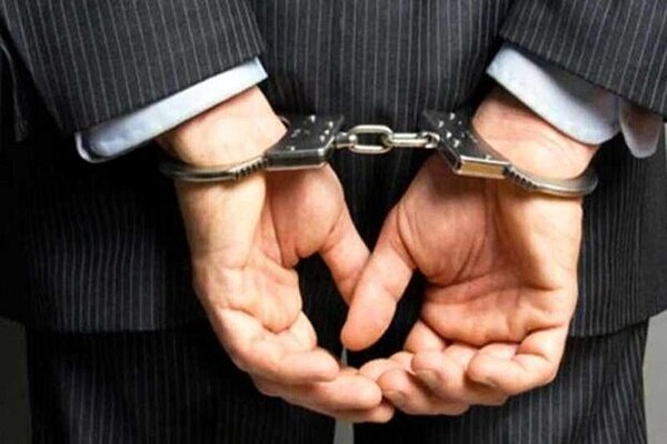 بازداشت متهم پرونده افشای اطلاعات محرمانه دانشجویی و نشر اکاذیب در یزد بازداشت متهم پرونده افشای اطلاعات محرمانه دانشجویی و نشر اکاذیب در یزد