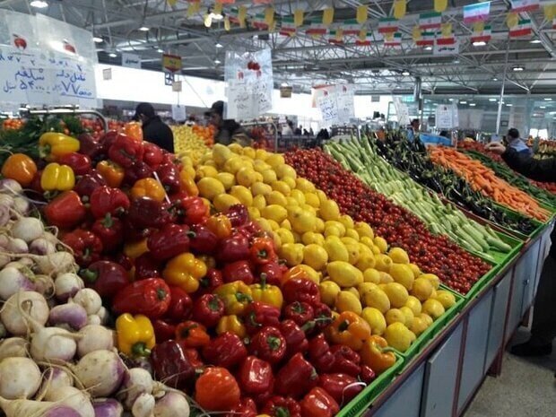 راه اندازی ۲۰ مرکز عرضه میوه و اقلام اساسی در یزد