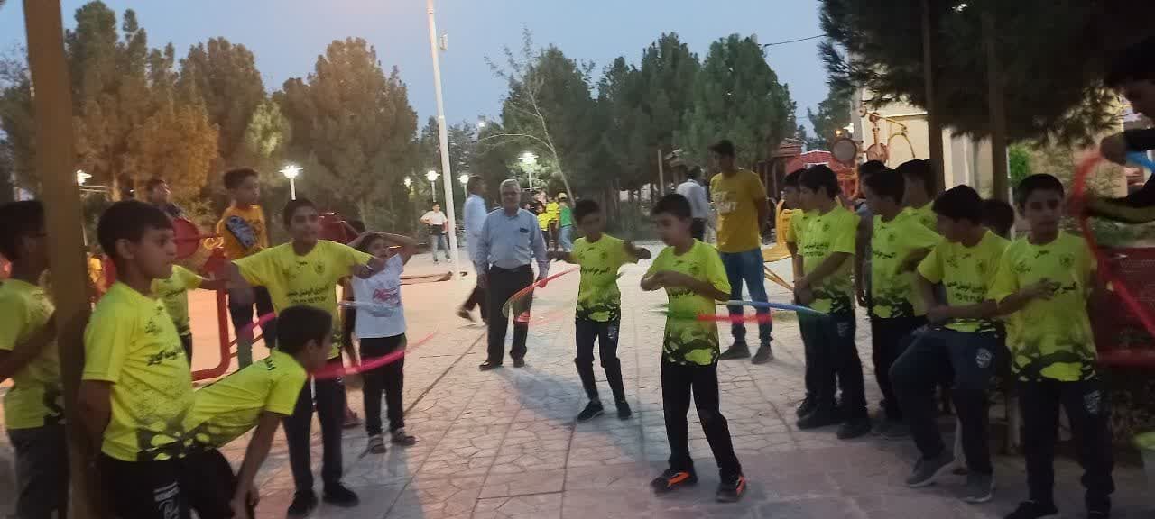 برگزاری جشنواره بازی‌های بومی و محلی در روستای شرف آبادرستاق