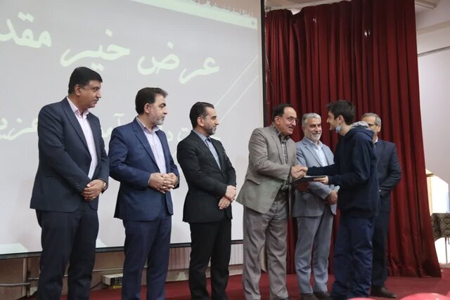 پایان ۲ جشنواره علمی - پژوهشی در یزد