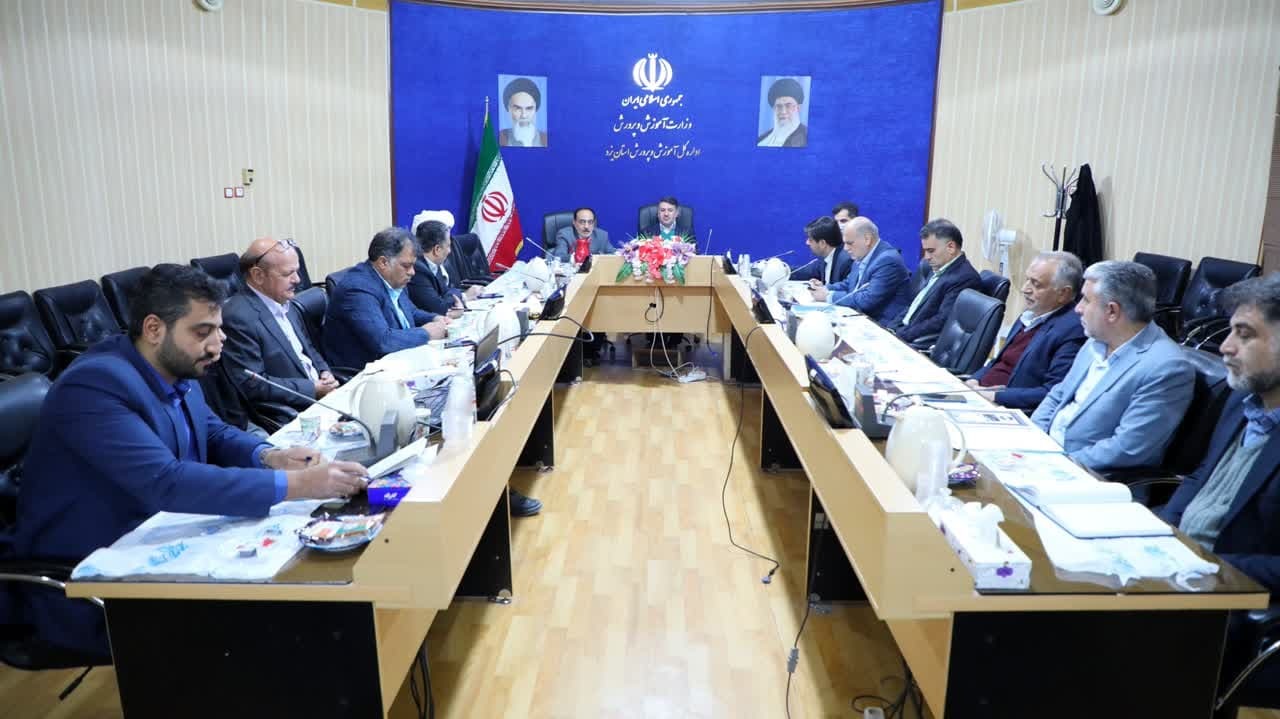 لزوم انتقال پیشرفت‌های کشور به نسل نوجوان
