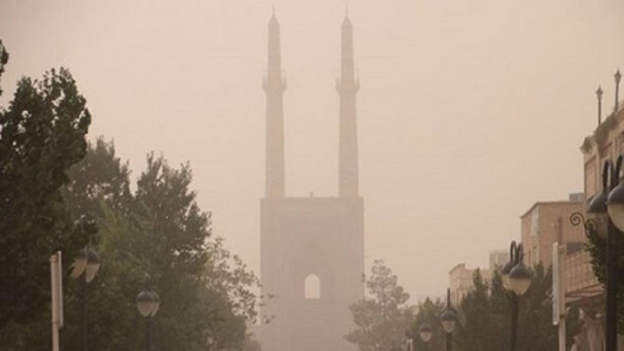 ۲۰۰ روز غبارآلود در یزد
