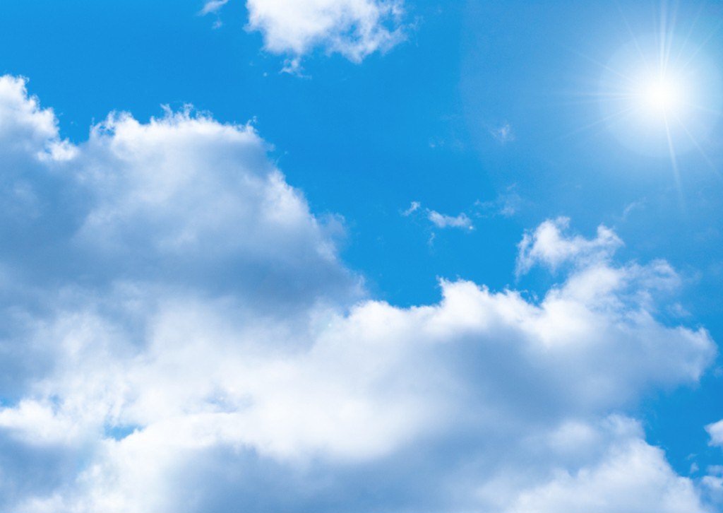 آسمان استان یزد نیمه ابری است