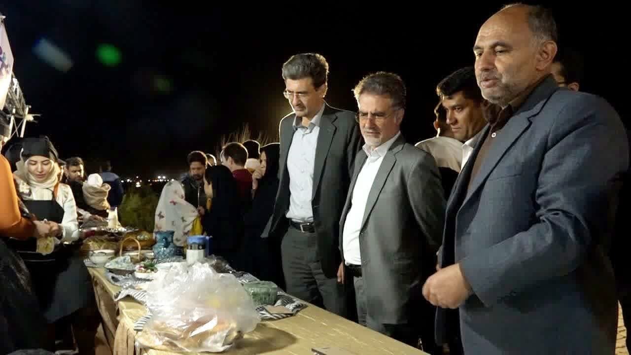 شب فرهنگی بافق، فرصتی برای معرفی ظرفیت‌های گردشگری