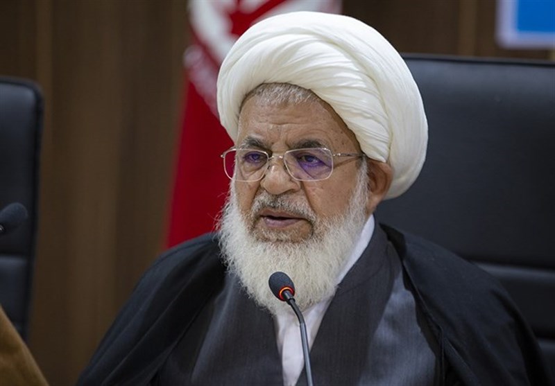 دعوت نماینده ولی فقیه در استان و امام جمعه یزد از مردم برای حضور پرشور در انتخابات