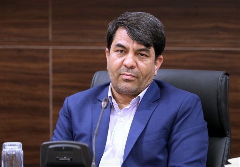 استاندار: استان یزد نیازمند ایجاد چرخه کامل صنعت پرورش دام و طیور است