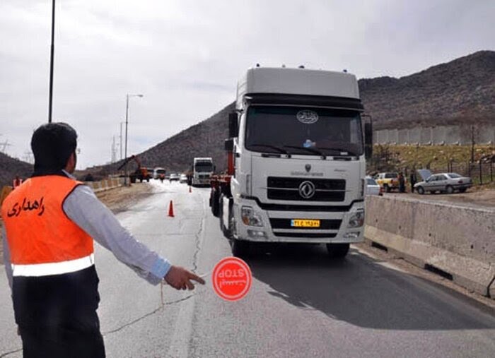 اعمال منع تردد در محور یزد - طبس