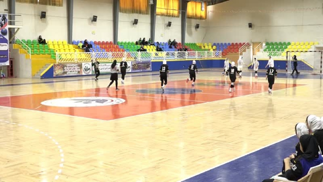قهرمانی نماینده استان یزد در مسابقات هندبال کشور