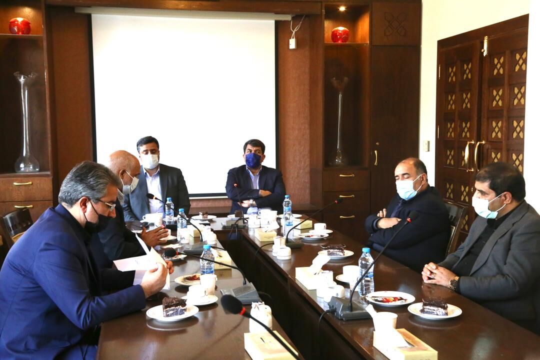 حمایت مسوولان از سرمایه گذاران عامل توسعه صنعت در یزد است