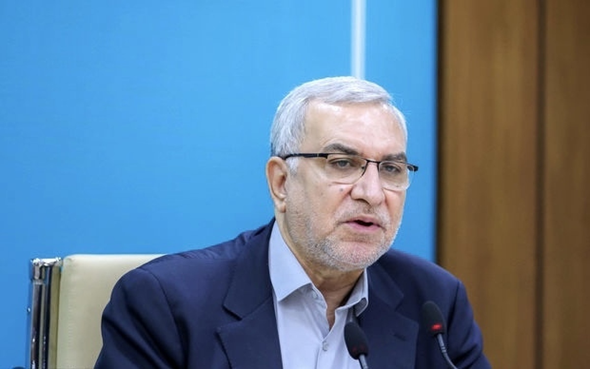 واکنش وزیر بهداشت به ماجرای مسمومیت پزشکان در شیراز