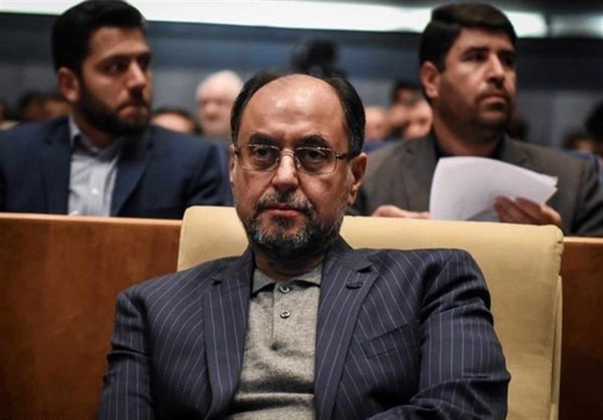 فیلم| وحید حقانیان: بنا دارم از آخرین لایه مغز نظام به پوسته اول و ظاهری گذر کنم