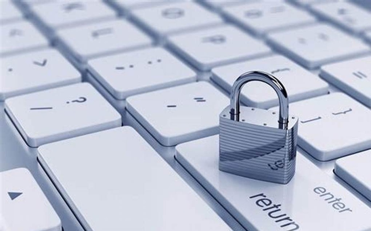 دبیر کمیسیون اجتماعی مجلس: فیلترینگ این افراد را پولدار کرده است