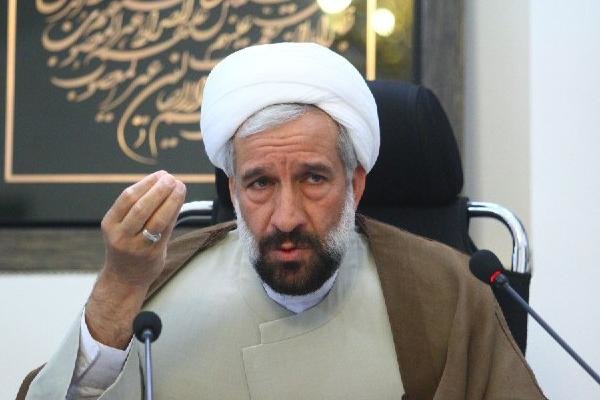 شایسته سالاری در انتخاب و انتصاب ها مدنظر قرار گیرد