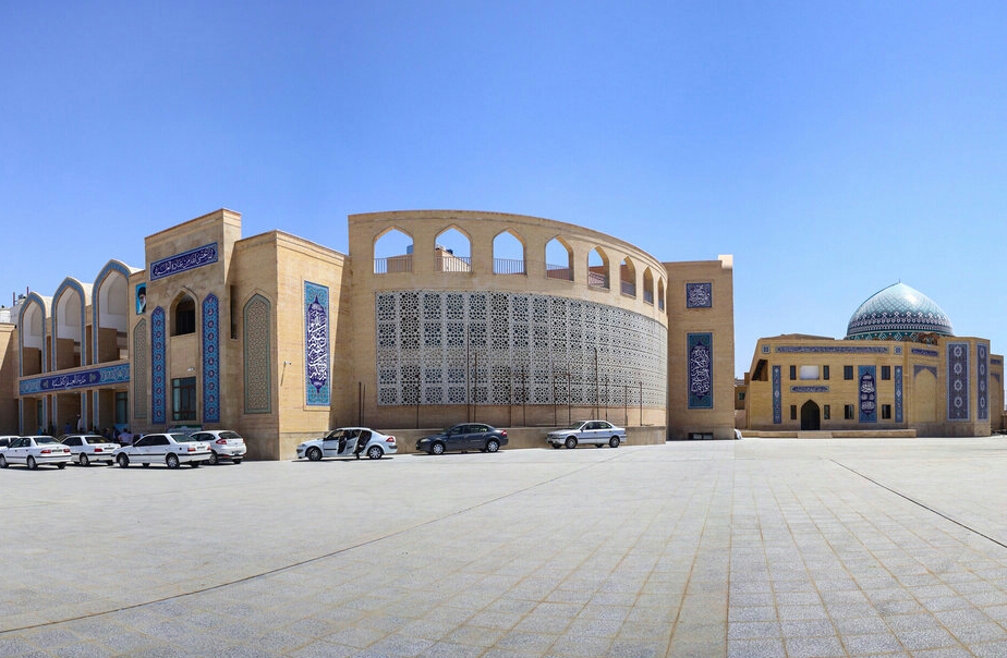 مدرسه علمیه کاظمیه یزد پایگاه واکسیناسیون شد