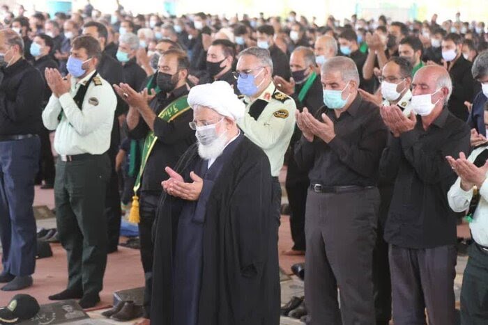 نماز ظهرعاشورا در استان یزد اقامه شد