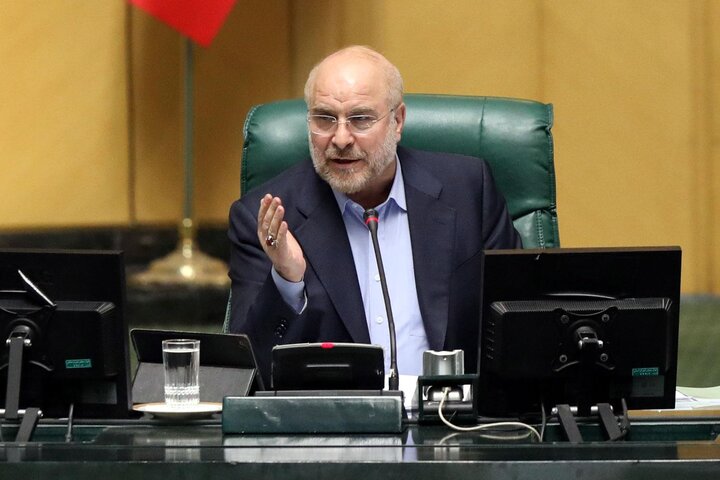 جنجال ادامه دار بر سر افزایش سن بازنشستگی/ قالیباف: شورای نگهبان باید تشخیص دهد