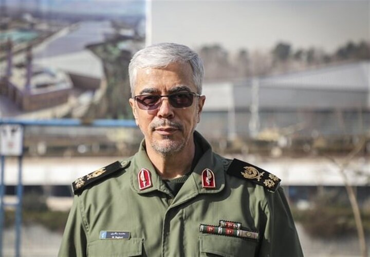 اظهارات سرلشکر باقری درباره توان بالگردی و رزمی هوانیروز کرمان