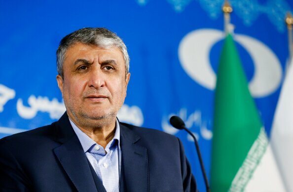 اسلامی: سوخت فسیلی صرفه‌جویی شده به سازمان انرژی اتمی واگذار می‌شود