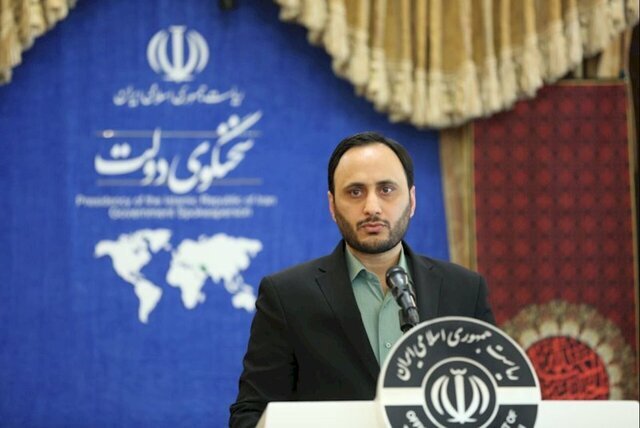 افزایش سن بازنشستگی شامل این افراد نمی‌شود/ حقوق کارمندان و کارگران تا سقف ۱۲ میلیون تومان معاف از مالیات است
