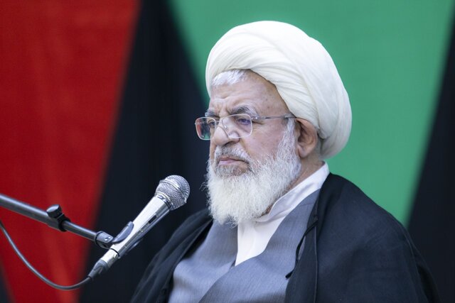 آنهایی که در انتخابات مشارکت نکردند، ضرر کردند/ منتخبان مردم تنها برای رضای خدا کار کنند