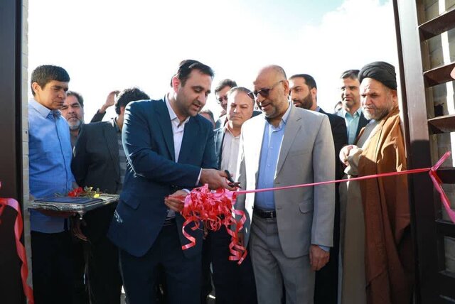 افتتاح ساختمان شهرداری عقدا در استان یزد با حضور معاون وزیر میراث