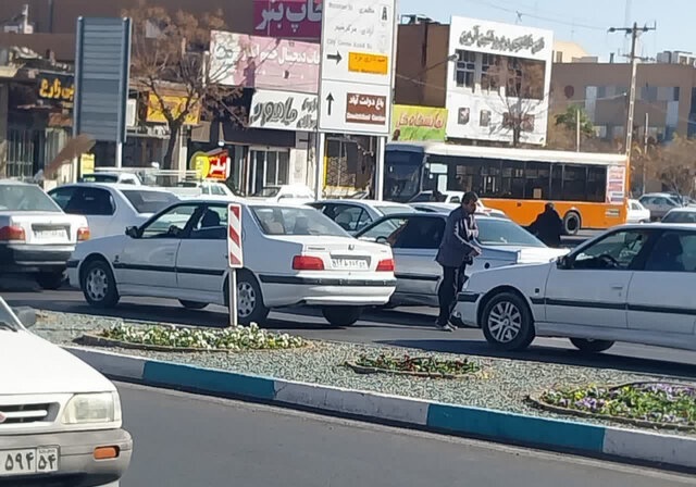 محکومیت یک متکدی در یزد به ۱۵۰ ساعت کار خدماتی