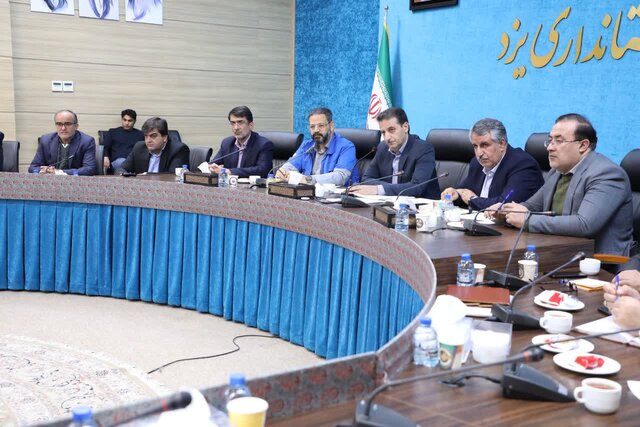 هشدار مسئولان درباره پیامدهای زیستمحیطی آلودگی هوا در یزد هشدار مسئولان درباره پیامدهای زیستمحیطی آلودگی هوا در یزد