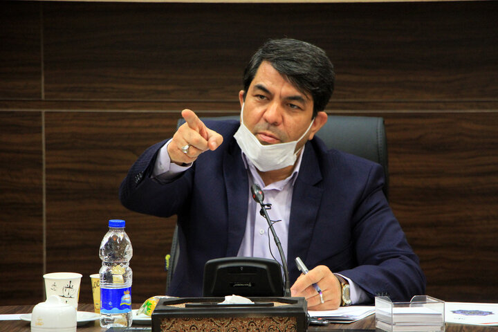 یکی از مشکلات استان یزد اتکا به برخی صنایع است