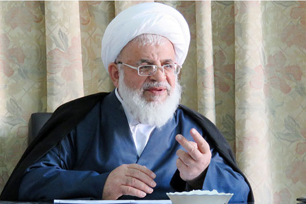 قضاوت باید بر مستندات قوی استوار باشد