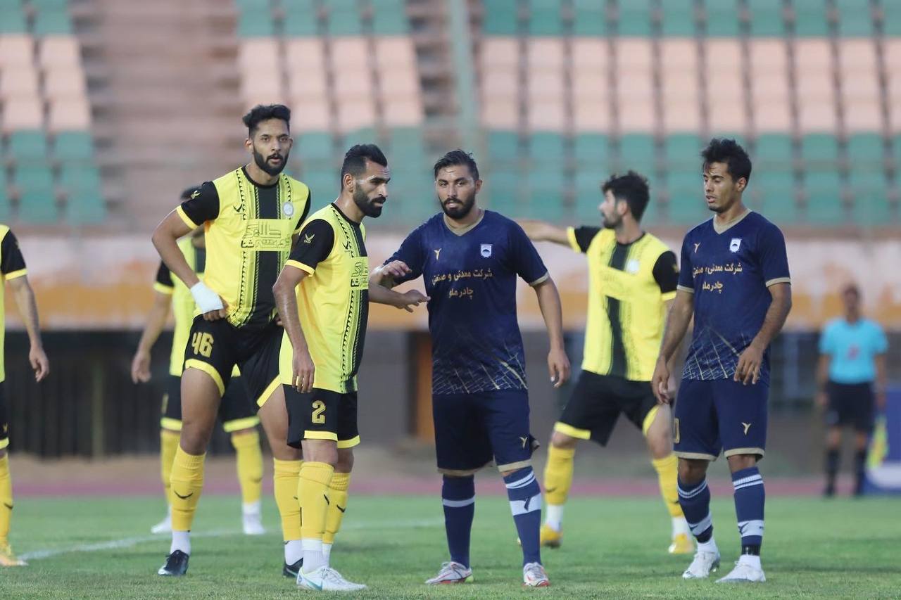 چادرملو طعم پیروزی را چشید