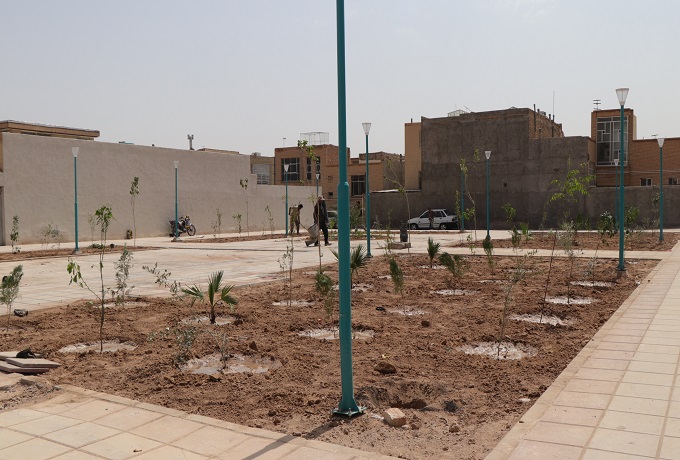 احداث فضای سبز بوستان محله ای کوچه شهید طبائی امامشهر