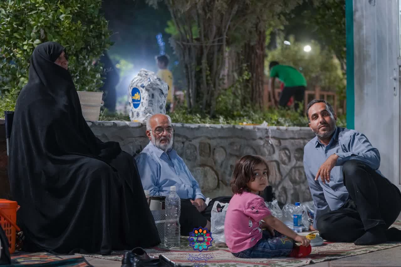 سومین دورهمی خانواده های مثبت چهار فرزند