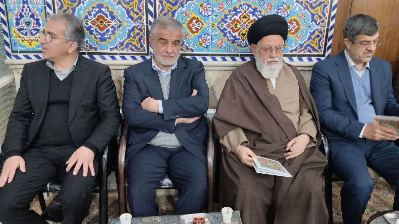تصاویر| مراسم ختم بانوی مومنه « حاجیه خانم سکینه دهقان‌پور » مادر جنت‌مکان و گرامی مهندس عظیمی‌زاده مدیرعامل محترم سازمان همیاری شهرداری‌های استان یزد