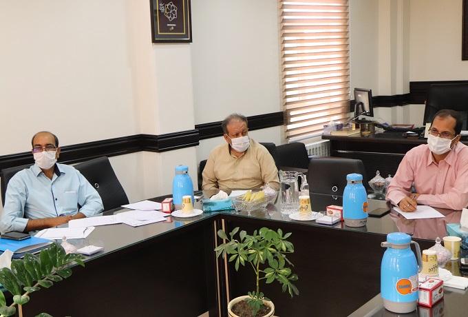 بررسی موضوعات مشترک سازمان سیما، منظر و فضای سبز وسازمان فاوا با حضور معاون خدمات شهری شهرداری یزد