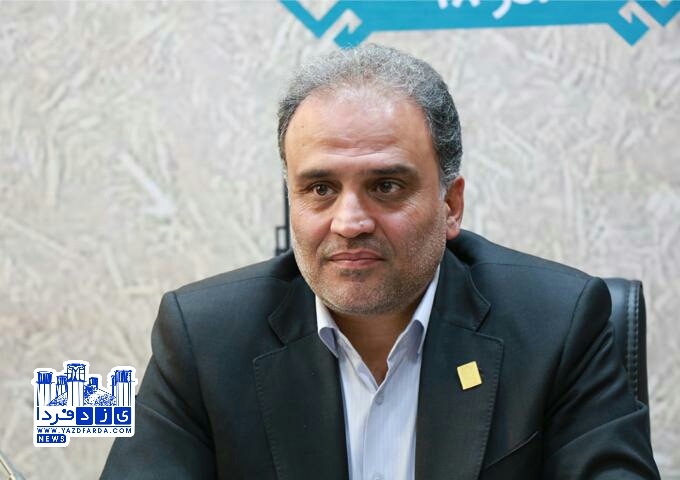 شهردار یزد: مبلغ دو میلیارد ریال برای تجهیزات آموزش مجازی به دانش آموزان کم برخوردار شهر اختصاص یافت