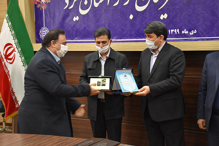 تجلیل از کارآفرینان برتر استان در سیزدهمین جشنواره کارآفرینان برتر/ انتخاب 6 کارآفرین از بین 38 طرح راه یافته به بخش داوری جشنواره+ اسامی کارآفرینان بخش های مختلف