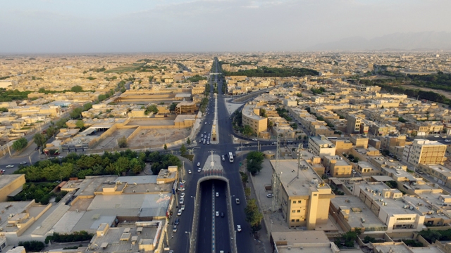 آغاز عملیات زیباسازی زیرگذر شهید حکیمیان
